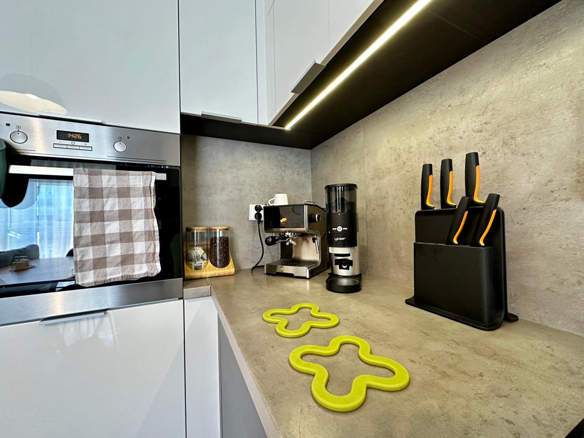 Momo Apartamenty Wroclaw Bagian luar foto