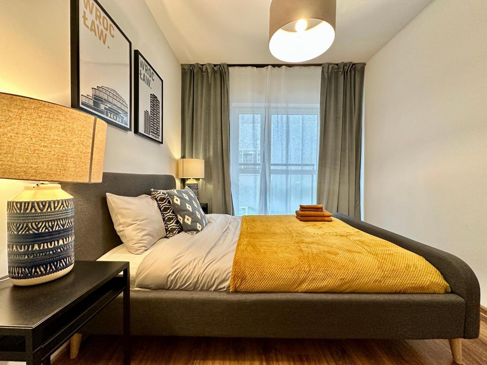 Momo Apartamenty Wroclaw Bagian luar foto