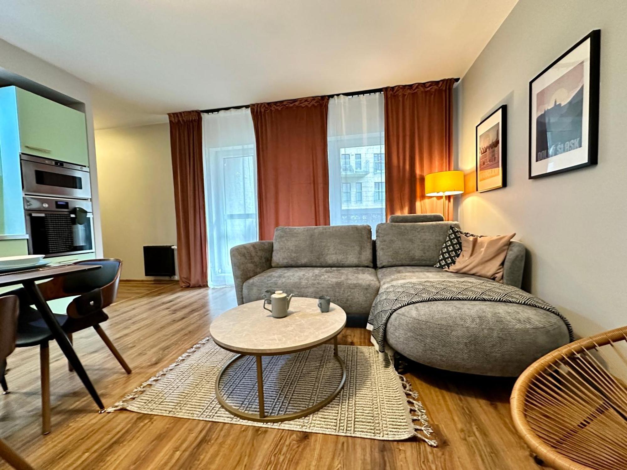 Momo Apartamenty Wroclaw Bagian luar foto
