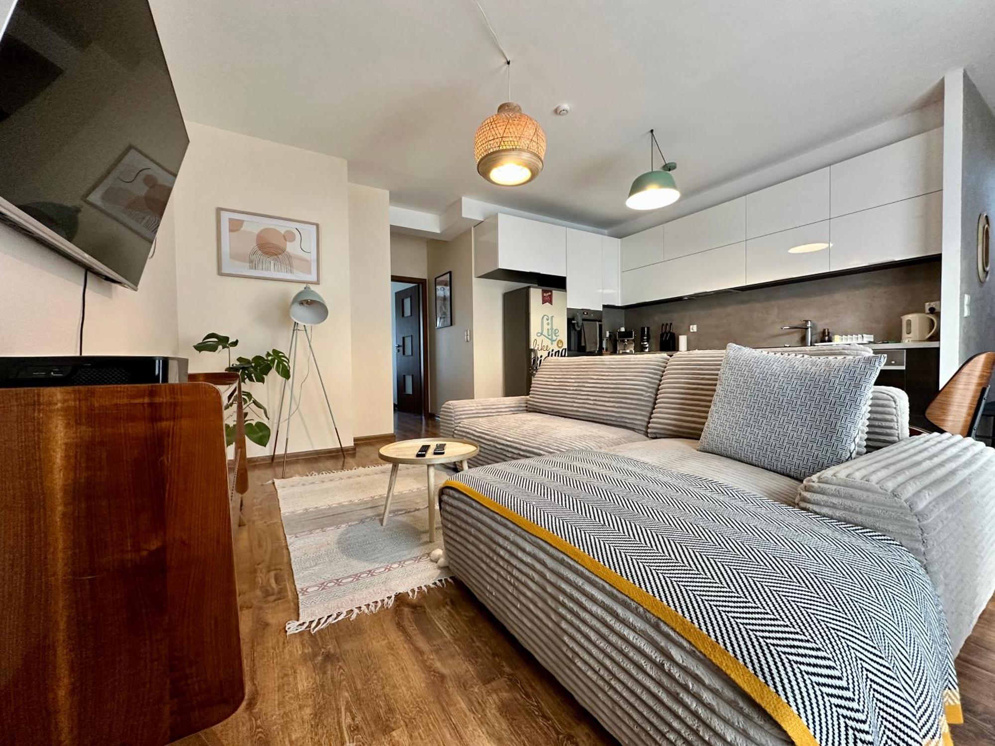 Momo Apartamenty Wroclaw Bagian luar foto