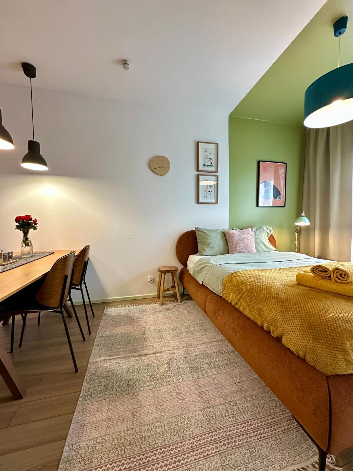 Momo Apartamenty Wroclaw Bagian luar foto
